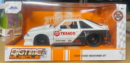 JADA TOYS BIG TIME MUSCLE 89 FORD MUSTANG GT TEXACO LIVERY 1/24 SCALE