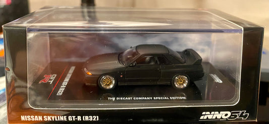 INNO 64 NISSAN SKYLINE GT-R(R32) DIECAST REPLICA